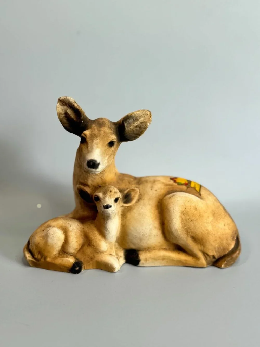 Vintage Canada Souvenir Doe Fawn Chalkware Figurine Pine Canyon 6